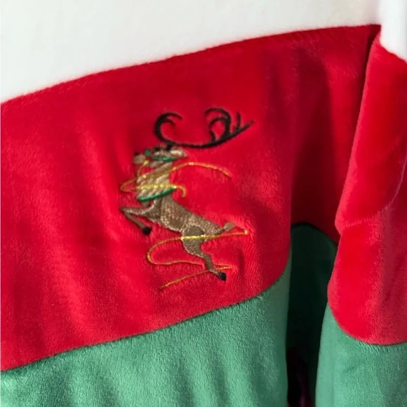 Christmas Red and White Tracksuit - Picture 3 of 4